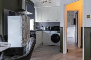 5C- Stylish Urban Retreat - Spacious 2 Bed Flat