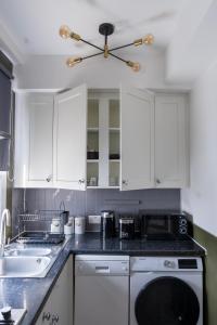 5C- Stylish Urban Retreat - Spacious 2 Bed Flat