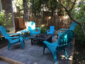 Grandma Dorothys Cottage by Seabrook Hospitality
