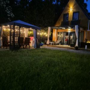 Domki Dwie Fale w centrum, blisko plaży