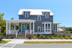 Heartland and Hearts Aloft by Seabrook Hospitality