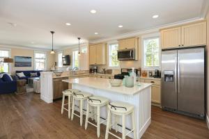 Heartland and Hearts Aloft by Seabrook Hospitality
