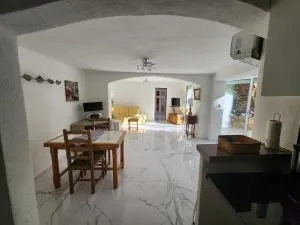 Les Rosières Sainte Maxime-Golf de Saint Tropez, climatisée - La Garonnette-Plage