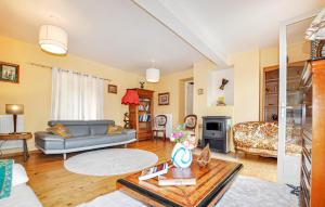 1 Bedroom Cozy Home In Dun