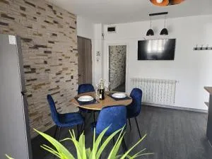 Emiri Apartament - Valea Nandrului