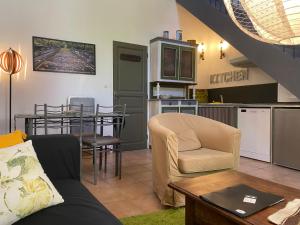 Orangerie de Cardet - FamilySuite "Le Tilleul"