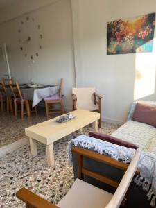 Athens Riviera: 2 bed 3 walk from the beach