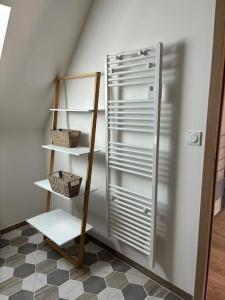 Maisons de vacances Gite a 10 min de Dinan avec bain nordique privatif : photos des chambres