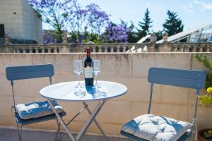San Anton Suites