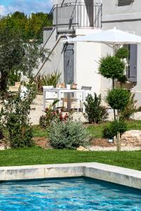 Maisons d'hotes La Bastide de Damien, 5 clefs Demeure d'Exception et Table Remarquable dans le guide Teritoria, JACUZZI Privatif, Cuisine etoilee Dominique Frerard : photos des chambres