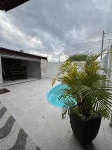 Casa com piscina e área Gourmet - Queimadas