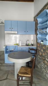 Stone Oasis apartment Vari Syros