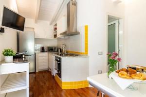 Terrazza con Jacuzzi su Attico Elegante a Cagliari