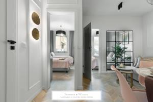 4 stars, Butterfly Apartments by SummerWinter Gdynia Orłowo Apartamenty premium, parking, winda, rowerownia, driving golf
