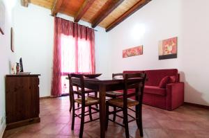 Le Case Al Quadrato Residence