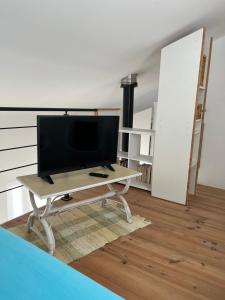 Helles freundliche Ferienhaus für Naturisten FKK auf Korsika