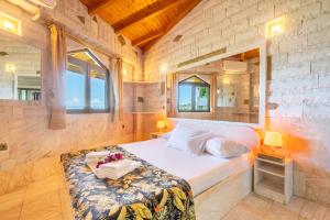 Pacos Resort Luxury Villa 19