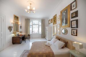 Secesja Prosta 10 - Apartament Teatralny