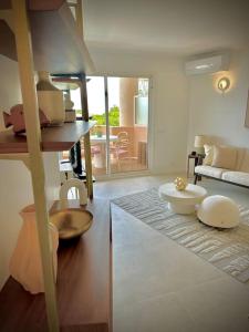 Appartements Vue mer - Refait a neuf - Clim - Parking - 4 personnes : photos des chambres