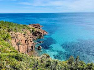 Appartements Vue mer - Refait a neuf - Clim - Parking - 4 personnes : photos des chambres