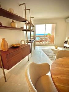 Appartements Vue mer - Refait a neuf - Clim - Parking - 4 personnes : photos des chambres