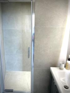 Appartements Vue mer - Refait a neuf - Clim - Parking - 4 personnes : photos des chambres