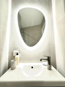 Appartements Vue mer - Refait a neuf - Clim - Parking - 4 personnes : photos des chambres