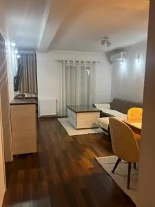 The Luxe Loft - 内戈蒂诺