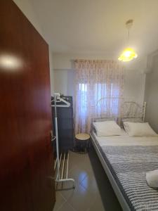 Makis Apartments Touzla