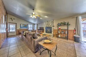 Lovely Creekside Ruidoso Home with Hot Tub and Deck!