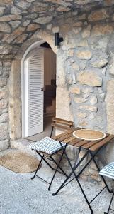 Old town STONE HOUSE OASIS