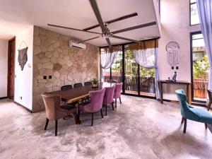 Luxury paradise penthouse with private pool