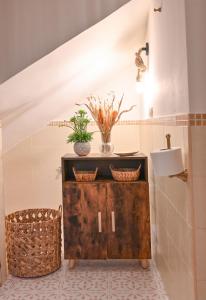 De Natura Partenope - Boutique Home