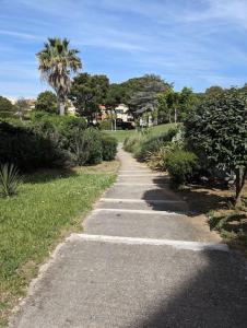 T2 à 200m de la mer et commerces