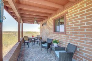 Near Hiking Mtn-View Tucson Studio Retreat