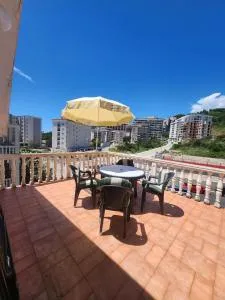 Sunčani Bečići-na korak do mora - 贝西奇