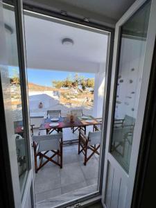 DallEgeo παραδοσιακό κυκλαδίτικο σπίτι