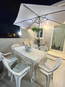 Villa Flowers House di Doris Simone