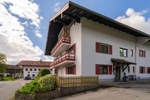 Ferienwohnungen Maderhof