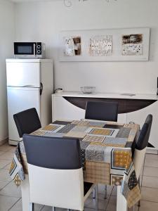 Maisons de vacances Maison au calme : photos des chambres