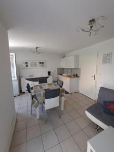 Maisons de vacances Maison au calme : photos des chambres