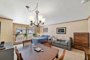 Mountain Getaway and Pool at Brian Head Ski Resort