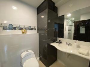 Presidencial Penthouse - 2 Bedrooms 3 Bath