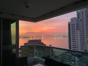 Tres habitaciones - Vista al Mar