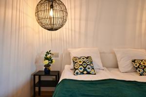 Dolce Vita by Housine