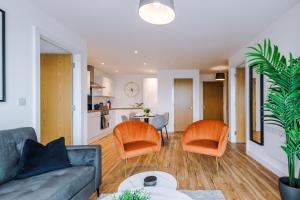 Parking - LastMinDeals - 2Bed
