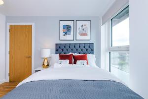 Parking - LastMinDeals - 2Bed