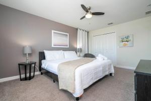 Premium 6BR home wPool-BBQ just 10min to Disney