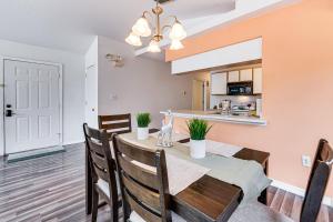 Bright Kissimmee Condo Less Than 6 Mi to Disney World