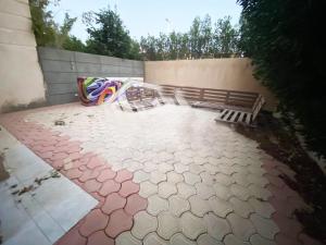 Beverly hills compound - Sheikh Zayed